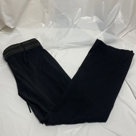 WOMEN’S Laundry by Shelli Segal Black Pant with Leather like belt Size 12 - Picture 1 of 10